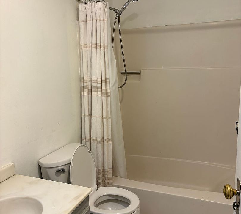 2nd image of 213 1st Ave S #Penthouse 1
