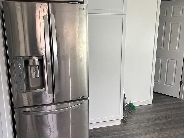 910 Hill St — Photo 12