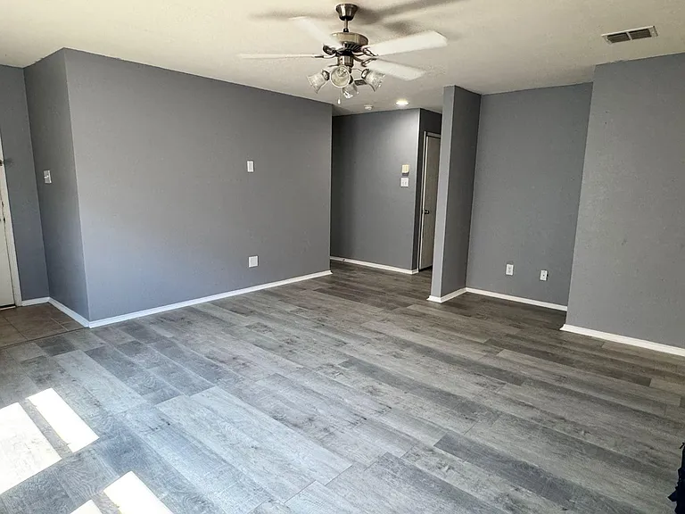 12616 Skeeter Dr — Photo 14