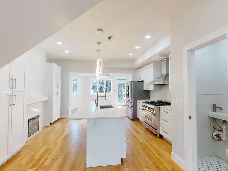 3036 Cambridge Pl NW — Photo 23