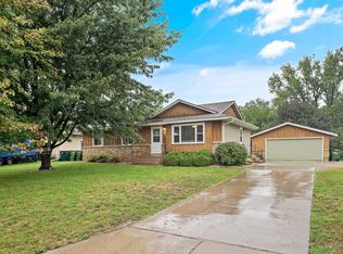 233 118th Ave NE, Blaine, MN 55434