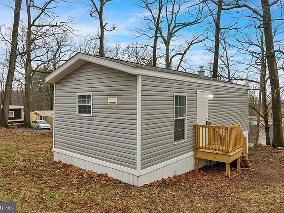 2nd image of 88 Upper Loop Rd