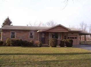 4866 Newton Rd, Hamburg, NY 14075