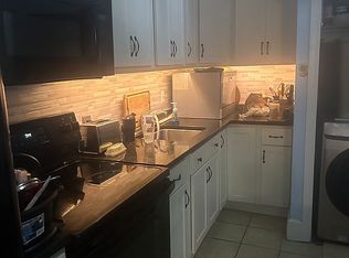 43 Bannister Rd, Andover, MA 01810