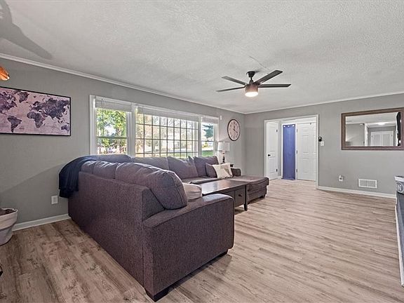 5th image of 7401 Manchester Ave