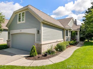7657 Greenbrier Dr NE #70, Rockford, MI 49341