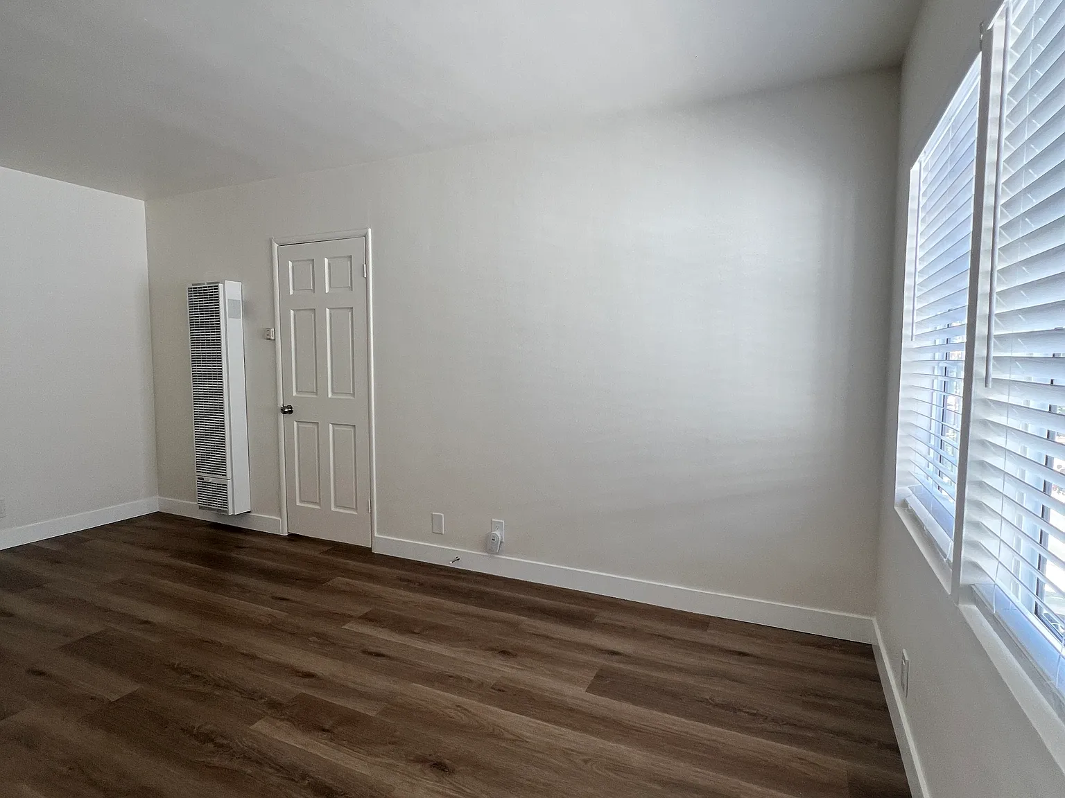 1 bed, $2,350 — Photo 2