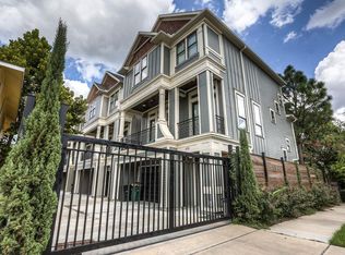 637 W 17th St, Houston, TX 77008