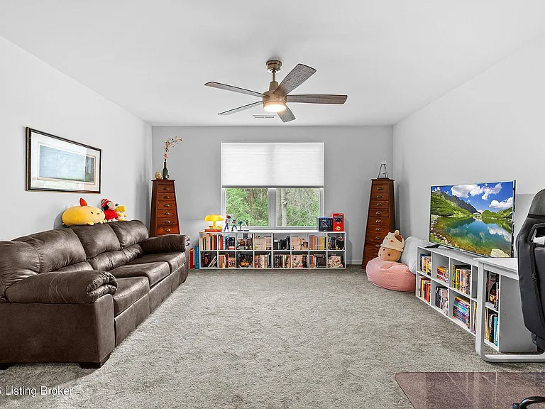 12034 Wooden Trace Dr — Photo 11