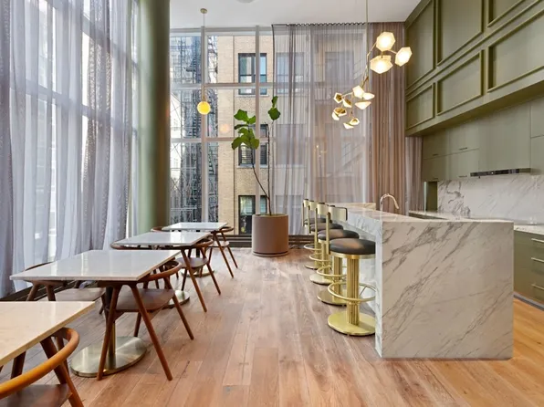 19 Dutch Street image 13 of 26