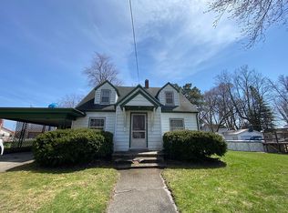 306 N 5th St, Coleman, MI 48618