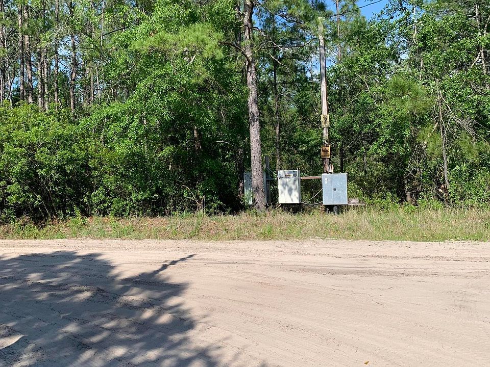 2nd image of 4466 Bondarenko Rd