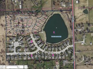 22323-22305 W Sycamore St, Tonganoxie, KS 66086