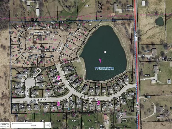 22999 W Sycamore St, Tonganoxie, KS 66086