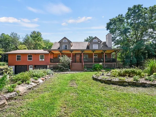 983 Reed St, Warren, MA 01083