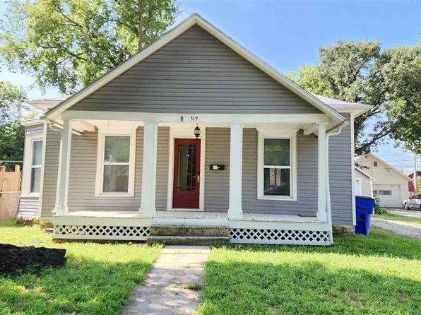 519 W 8th St, Junction City, KS 66441
