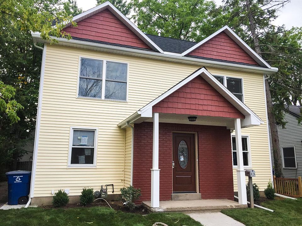 1st image of 824 Sylvan Ave