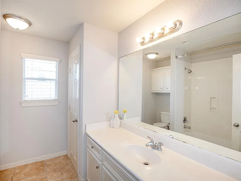 2213 Jernigan Frd — Photo 30
