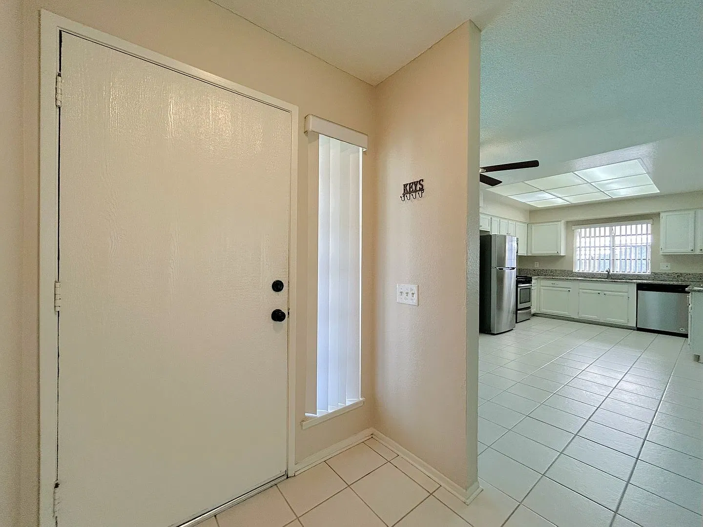 Beautiful Single-Story 4-Bedroom Home in Moreno Valley! — Photo 3