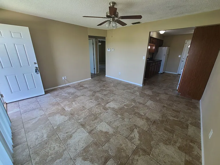 4141 Fargo St N — Photo 6