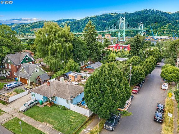 4th image of 8770 N Willamette Blvd