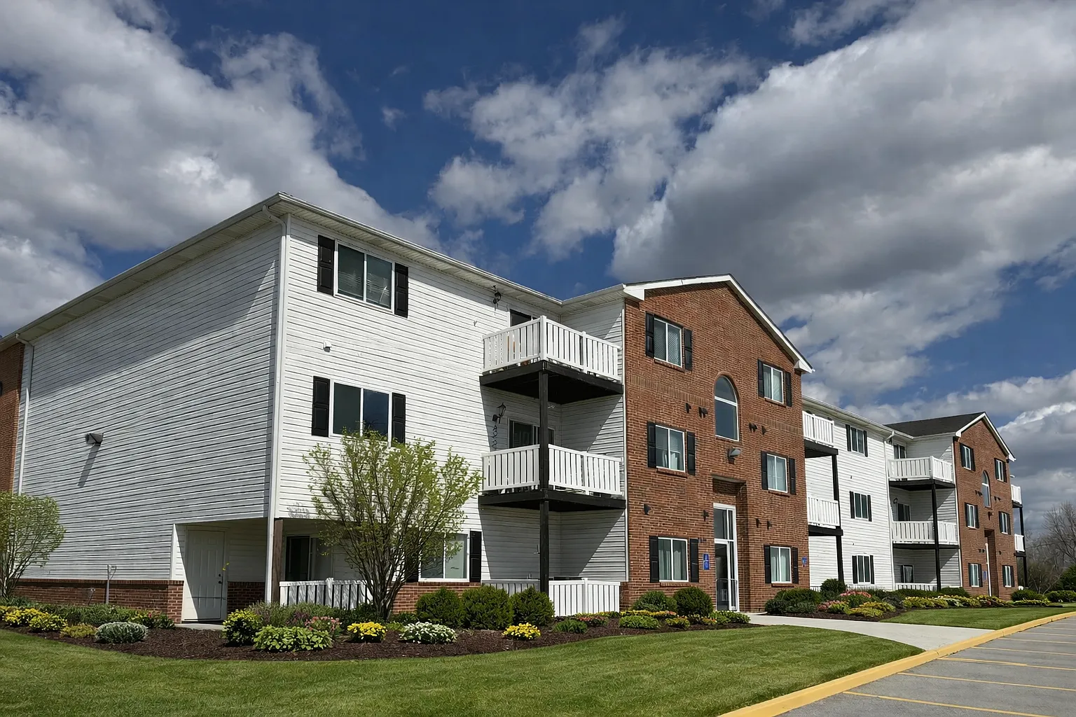 Villas at the Pines — Photo 1