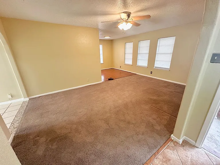214 Timberline St — Photo 11