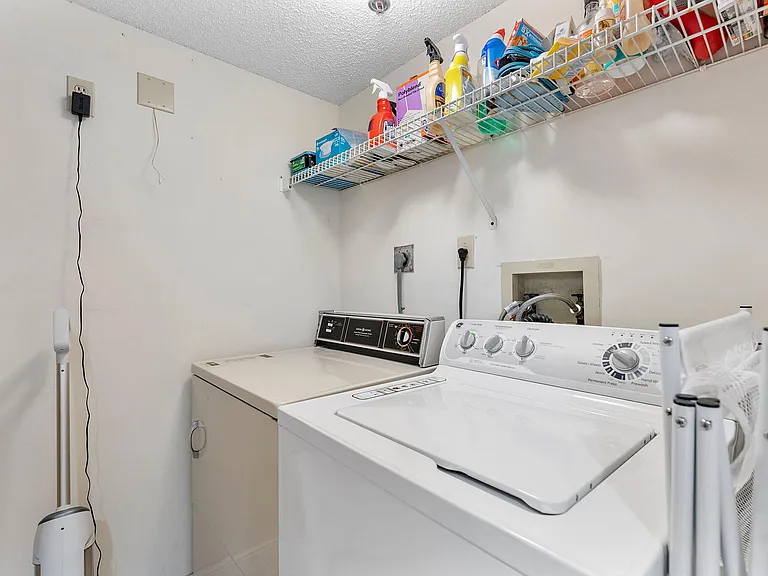 7260 Kinghurst Dr #205 — Photo 21