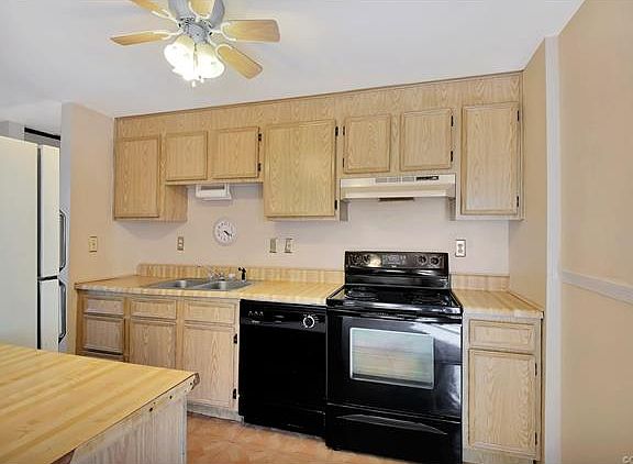 5th image of 6200 Checkerberry Dr