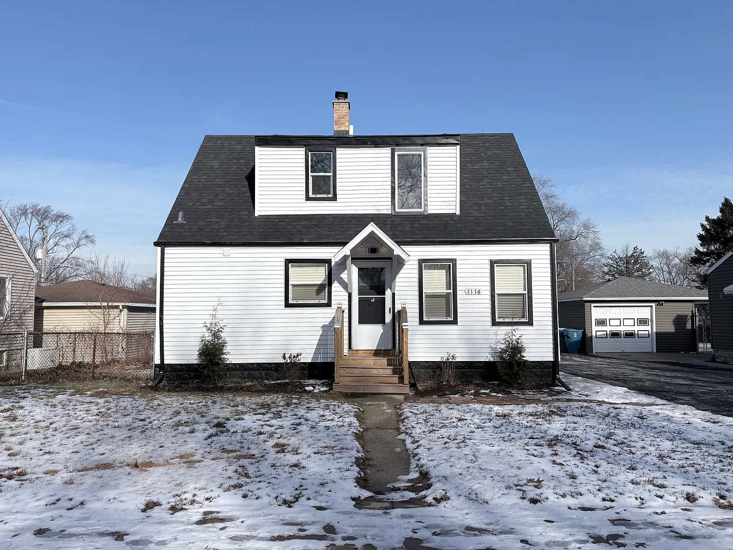 1116 Michigan City Rd photo 1