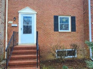 455 Ridgemore St, Fredericksburg, VA 22405