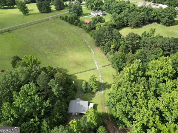 1423 Imlac Rd, Woodbury, GA 30293