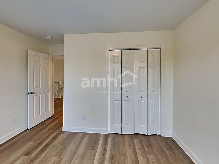 3004 Macon Ct — Photo 18