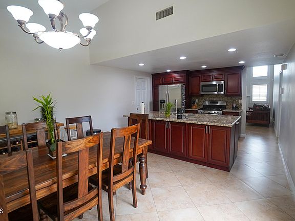 3rd image of 1913 N Cloud Crest Cir