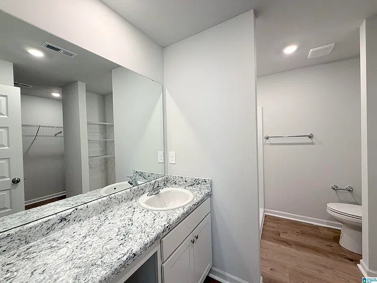 132 Challenger Way — Photo 19