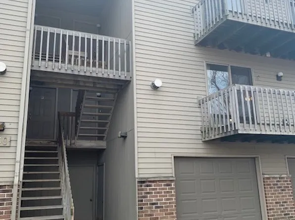 350 Woodridge Cir Unit G, South Elgin, IL 60177