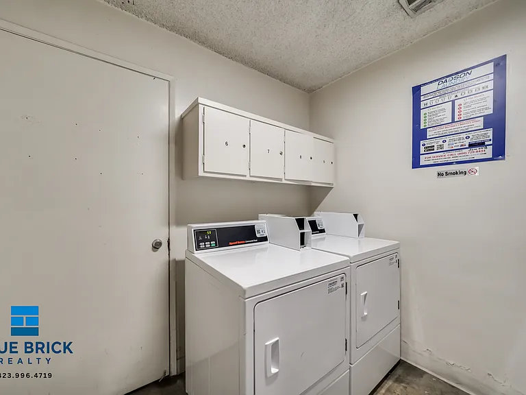 815 S Shenandoah St #301 — Photo 23