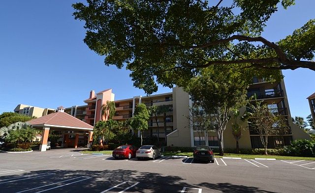 1st image of 1915 Lavers Cir APT E511