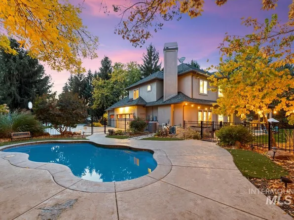 5170 N Lakemont Ln, Garden City, ID 83714
