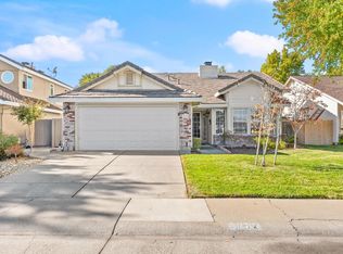8872 Hiddenspring Way, Elk Grove, CA 95758