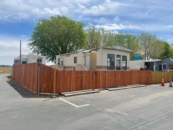 45446 7th St E Space 37, Lancaster, CA 93535
