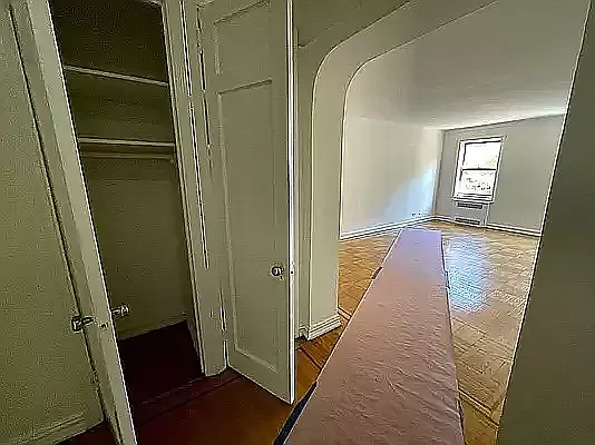 Rented by Contact Realty | media 27