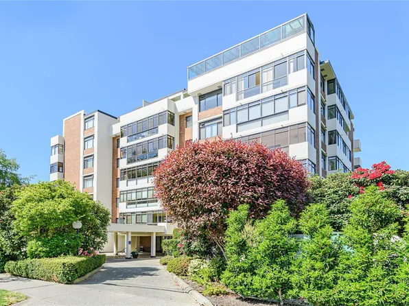 420 Linden Ave #506, Victoria, BC V8V 4G3
