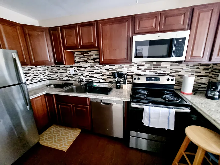 46 Township Line Rd — Photo 6