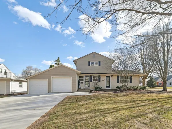 2006 19TH Street, Monroe, WI 53566