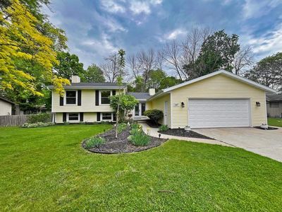 1487 WINDMAR DRIVE, Neenah, WI, 54956