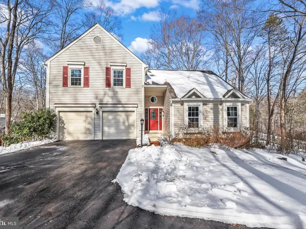4302 Orkney Ct, Woodbridge, VA 22192