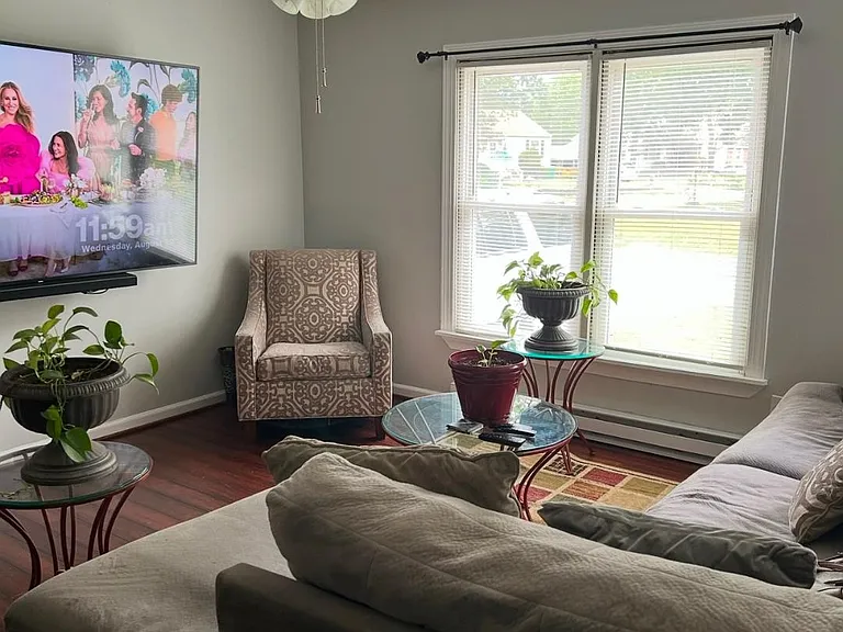 4513 Norborne Rd — Photo 4