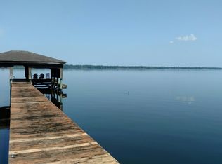 215 Federal Point Rd E, East Palatka, FL 32131