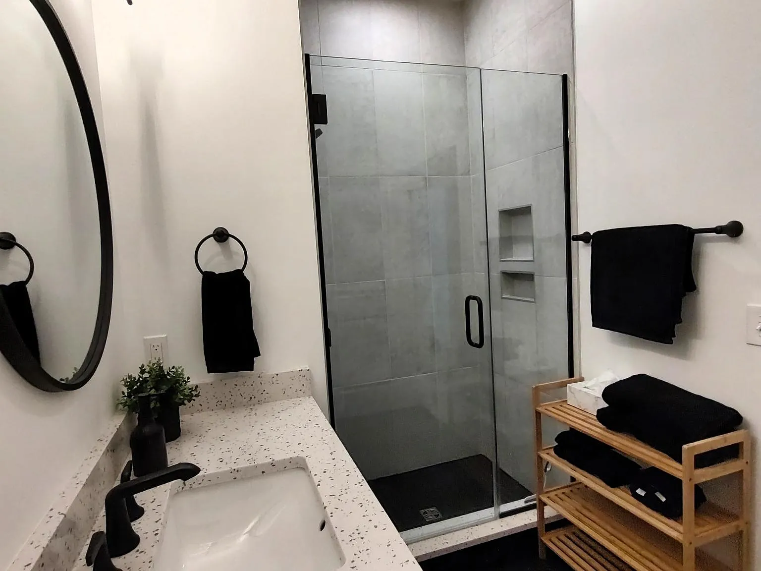 6633 Dale Dr — Photo 2